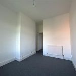 Rent 2 bedroom flat in Stockport
