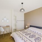 Appartement de 114 m² avec 5 chambre(s) en location à Grenoble