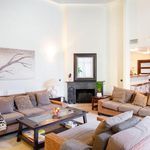 Rent 3 bedroom house of 340 m² in Puerto Banús