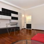 Rent 3 bedroom apartment of 70 m² in Milano