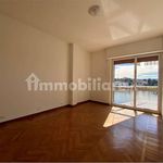Rent 3 bedroom apartment of 95 m² in Sesto Calende