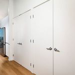Rent 2 bedroom apartment of 158 m² in Long Beach