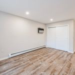 Rent 3 bedroom apartment of 139 m² in Westchester