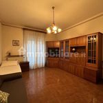 Affitto 4 camera appartamento di 100 m² in Alassio