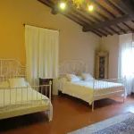 Rent 15 bedroom house of 400 m² in Firenze