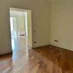 Affitto 5 camera appartamento di 200 m² in Catania