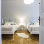 Wynajmij 2 sypialnię apartament z 130 m² w Kraków