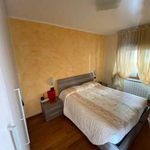 Affitto 3 camera appartamento di 75 m² in Almenno San Bartolomeo
