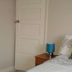 Rent a room of 70 m² in Croydon