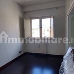 Affitto 5 camera appartamento di 220 m² in Ascoli Piceno