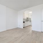 Rent 1 bedroom apartment of 725 m² in Stamford