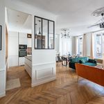 Rent 3 bedroom apartment of 1195 m² in Lyon