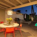 Rent 3 bedroom apartment of 118 m² in Palm Springs