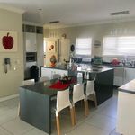 Rent 5 bedroom apartment in City of Tshwane