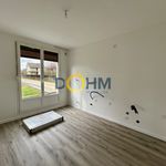 Rent 5 bedroom apartment of 90 m² in Saint-Clair-de-la-Tour