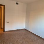 Rent 3 bedroom apartment of 113 m² in Zaragoza