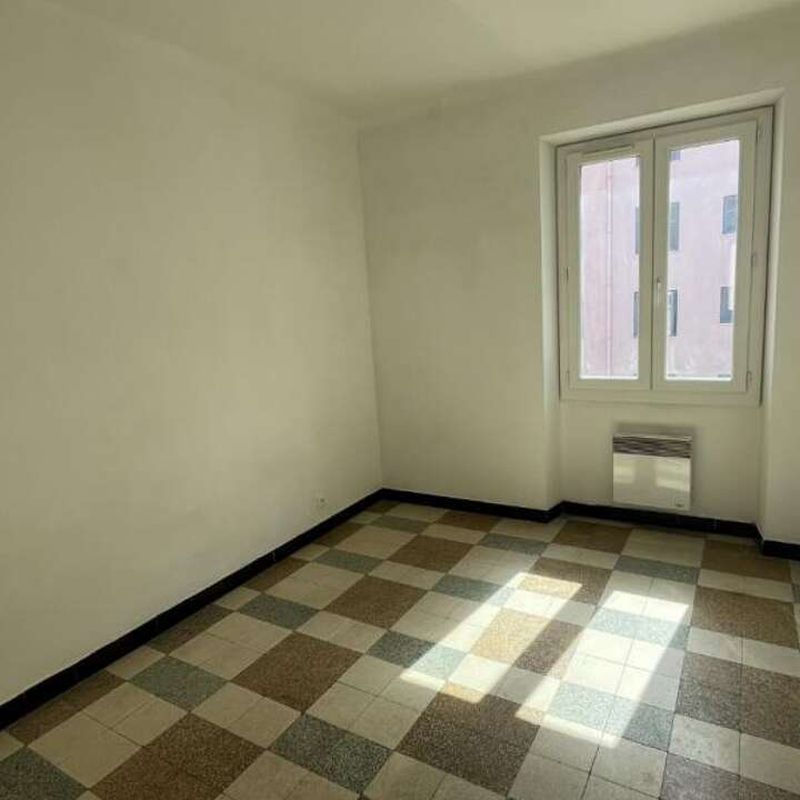 Location appartement 3 pièces 64 m² Ajaccio (20000)