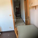 Affitto 3 camera appartamento di 104 m² in Genova
