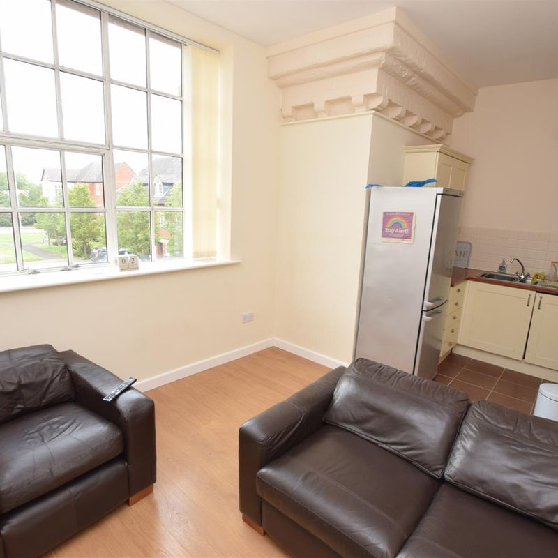 TO LET - Modern 1 Bedroom Apartment in Tiger Court. Perfect for Professionals and Couples. Burton upon Trent