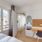 Rent a room of 93 m² in Mérignac