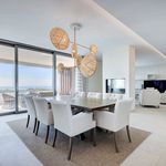Rent 5 bedroom apartment of 310 m² in Ronda