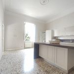 Affitto 5 camera appartamento di 218 m² in Roma