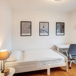 Rent 4 bedroom apartment of 105 m² in München
