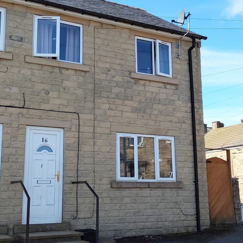 house for rent in Halifax Ovenden