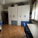 Affitto 2 camera appartamento di 99 m² in Bologna