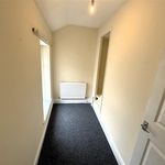 Rent 2 bedroom flat in Blackwood