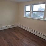 Rent 3 bedroom apartment of 930 m² in Tarrytown