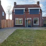 Huur 2 slaapkamer huis van 90 m² in Oosterhout