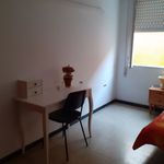 Rent 4 bedroom apartment of 150 m² in Sevilla