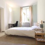 Affitto 2 camera appartamento di 14 m² in Modena