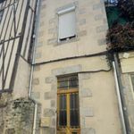 Rent 3 bedroom apartment of 90 m² in Saint-Léonard-de-Noblat