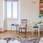 Rent 2 bedroom apartment of 70 m² in Sintra