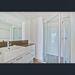 Rent 2 bedroom apartment in Gold Coast