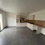 Rent 4 bedroom house of 89 m² in Annonay