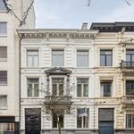 Huur 3 slaapkamer huis van 264 m² in Antwerpen