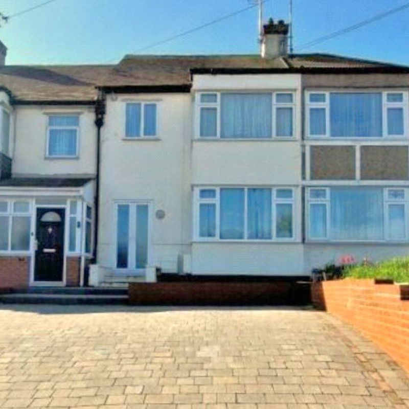 apartment for rent at Arterial Road, Leigh-on-Sea, Essex, SS9, England