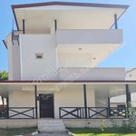 Rent 4 bedroom house of 183 m² in Aydın