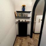 Affitto 2 camera appartamento di 56 m² in Genoa