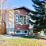 3 bedroom apartment of 914 sq. ft in Calgary