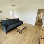 Rent 6 bedroom apartment of 102 m² in Cesson