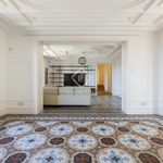 Rent 5 bedroom apartment of 373 m² in Barcelona