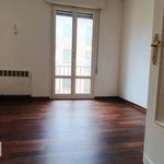 Rent 5 bedroom apartment of 163 m² in Bologna
