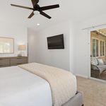 Rent 4 bedroom apartment of 205 m² in Indio