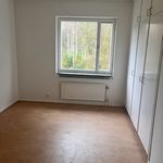 Rent 4 bedroom apartment of 97 m² in Strömsnäsbruk