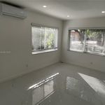 Rent 1 bedroom apartment of 785 m² in Dania Beach