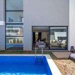 Rent 2 bedroom apartment in Cascais